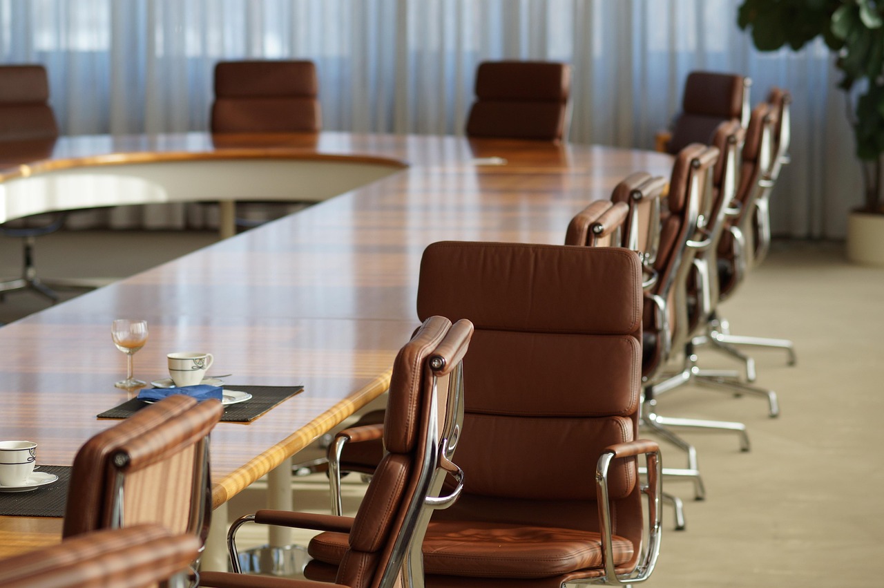 Krzesła konferencyjne TMB Meble – wygoda i design w jednym